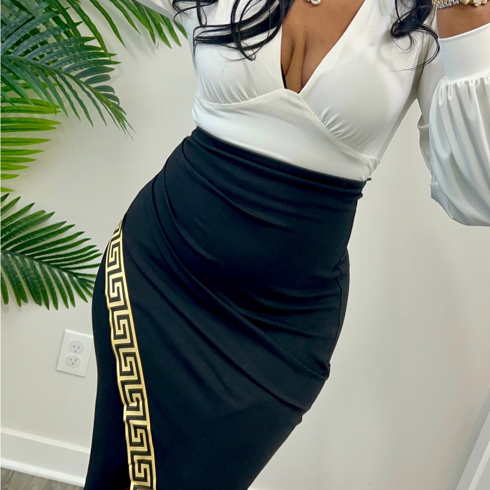 Women’s Black Midi Skirt